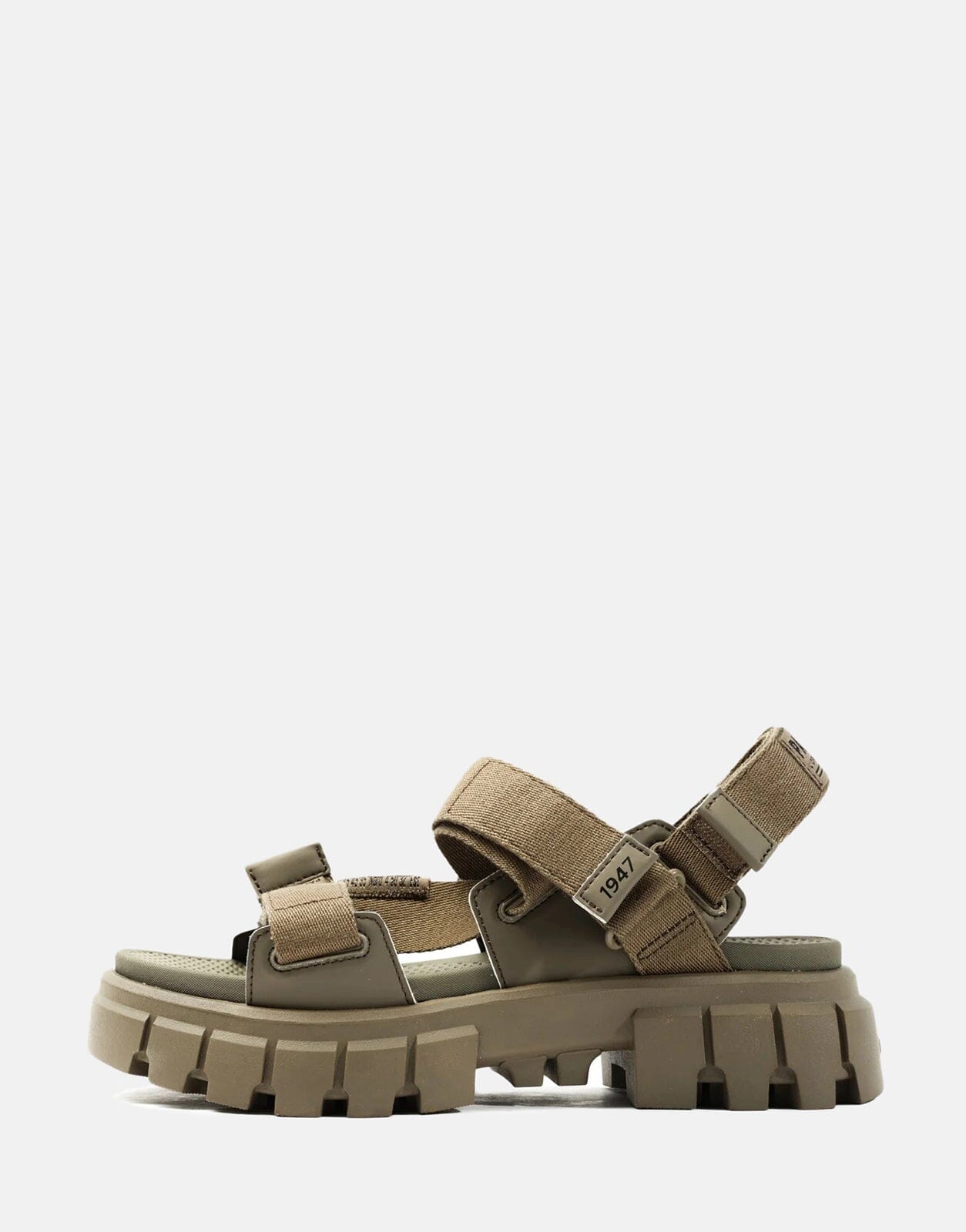 Palladium sandals 2024