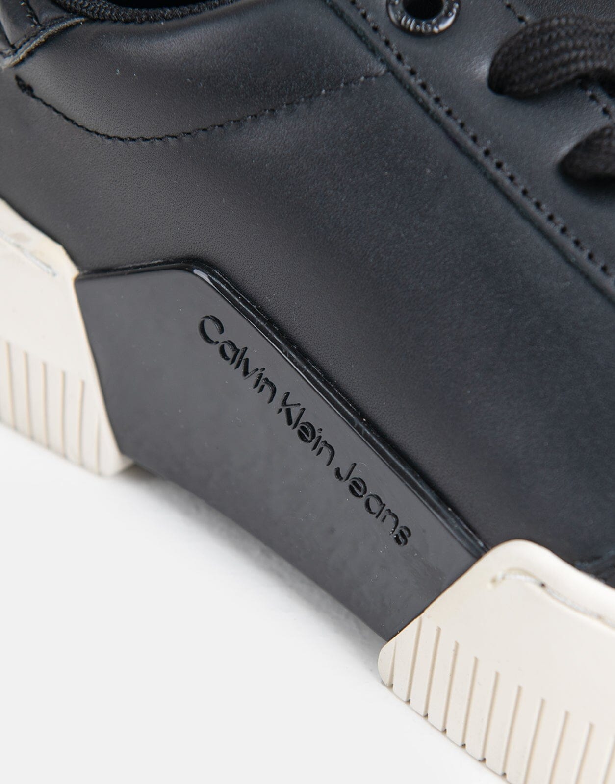 Calvin Klein Chunky Cupsole 2.0 Ladies Sneakers - Subwear
