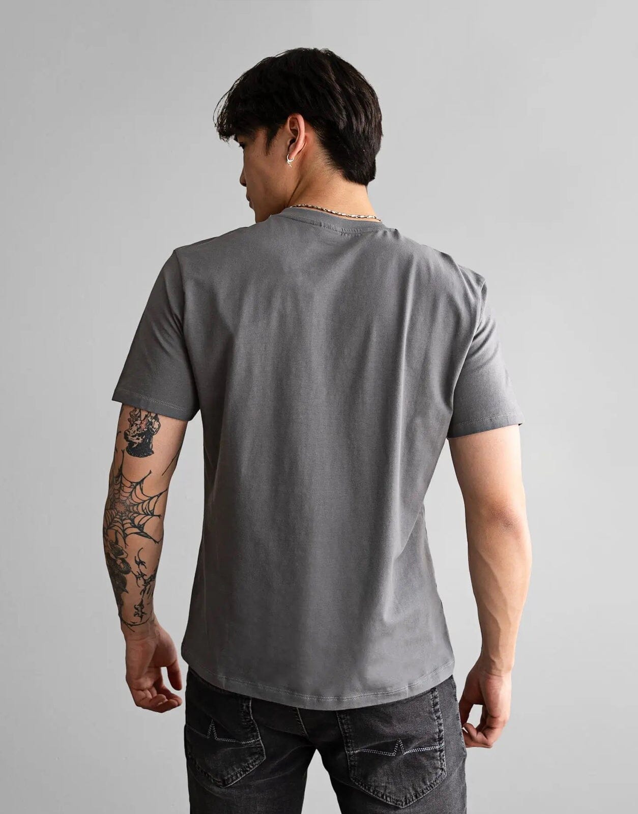 Fade Essential V-Neck Grey T-Shirt - Subwear