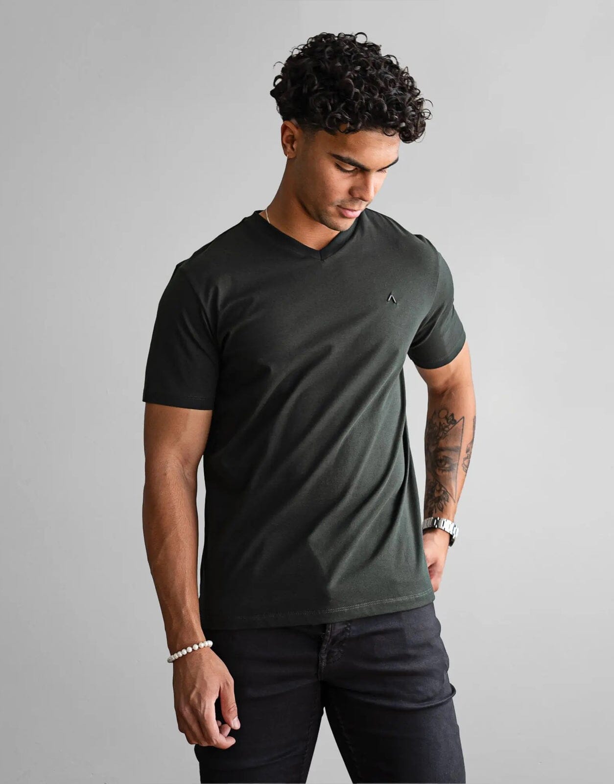 Fade Icon V-Neck Green T-Shirt - Subwear